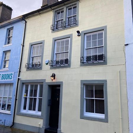 6 Church Street, Whitehaven - Perfect Deployment Location For Coast To Coast Cyclists & Hikers Exteriör bild